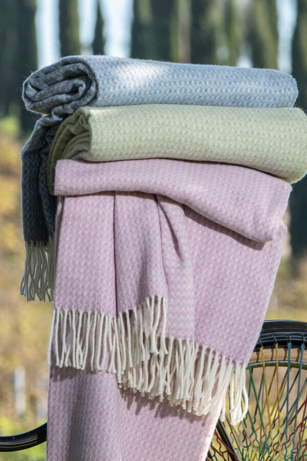 Fara Throw400 – Coperta in Lana Riciclata - Sofia Toscano