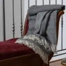 Fara Throw400 – Coperta in Lana Riciclata